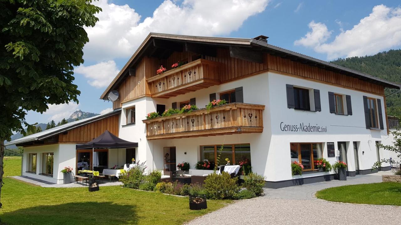 Alpenchalet Vils Tirol Экстерьер фото